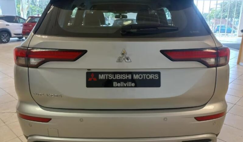 
								2025 MITSUBISHI OUTLANDER full									