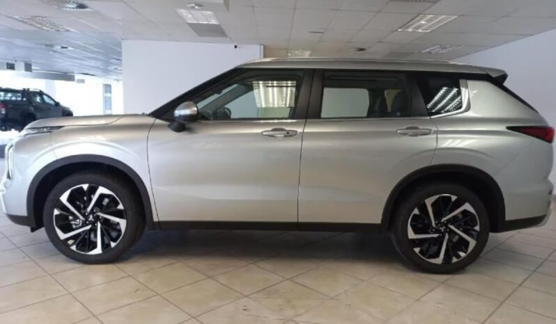 
								2025 MITSUBISHI OUTLANDER full									