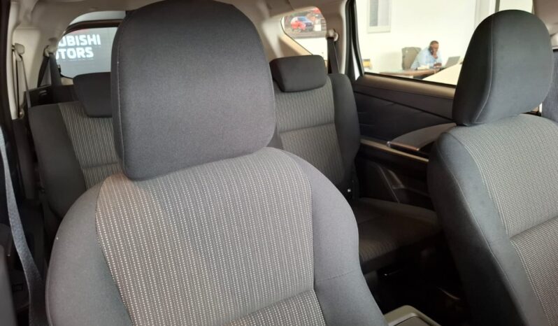 
								2025 MITSUBISHI XPANDER full									