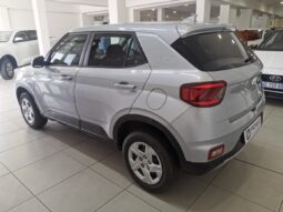 
										2021 HYUNDAI VENUE full									