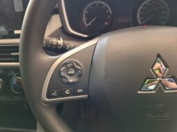 
										2025 MITSUBISHI XPANDER full									
