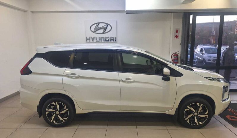 
								2023 MITSUBISHI XPANDER full									