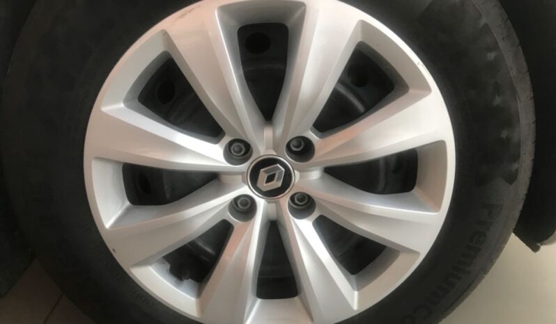 
								2023 RENAULT CLIO full									