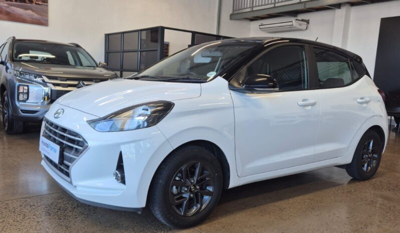 
								2022 HYUNDAI i10 /  i20 / i30 full									