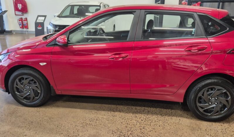 
								2023 HYUNDAI i10 /  i20 / i30 full									