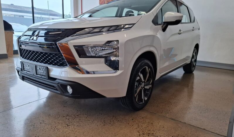 
								2025 MITSUBISHI XPANDER full									