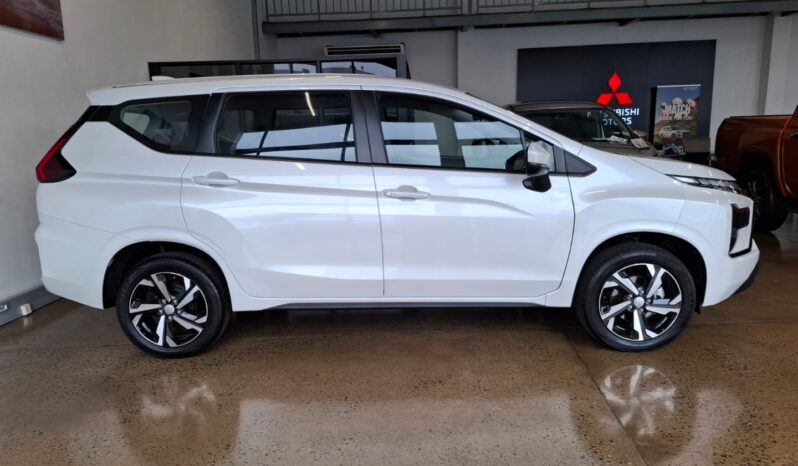 
								2025 MITSUBISHI XPANDER full									