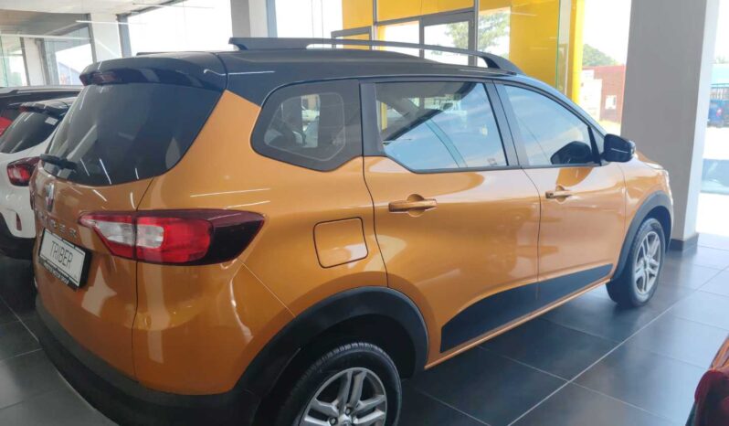 
								2025 RENAULT TRIBER full									