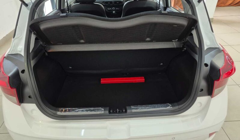 
								2025 HYUNDAI i10 /  i20 / i30 full									