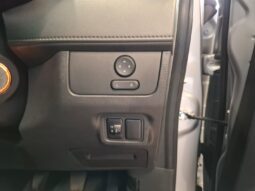 
										2025 MITSUBISHI XPANDER full									