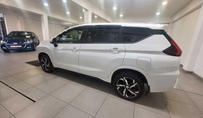 
								2023 MITSUBISHI XPANDER full									