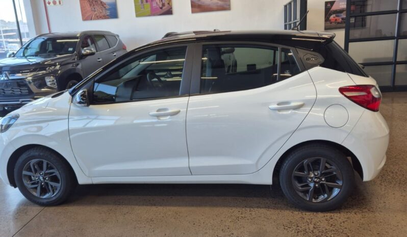 
								2022 HYUNDAI i10 /  i20 / i30 full									