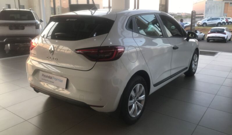 
								2023 RENAULT CLIO full									