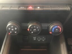 
										2023 RENAULT CLIO full									